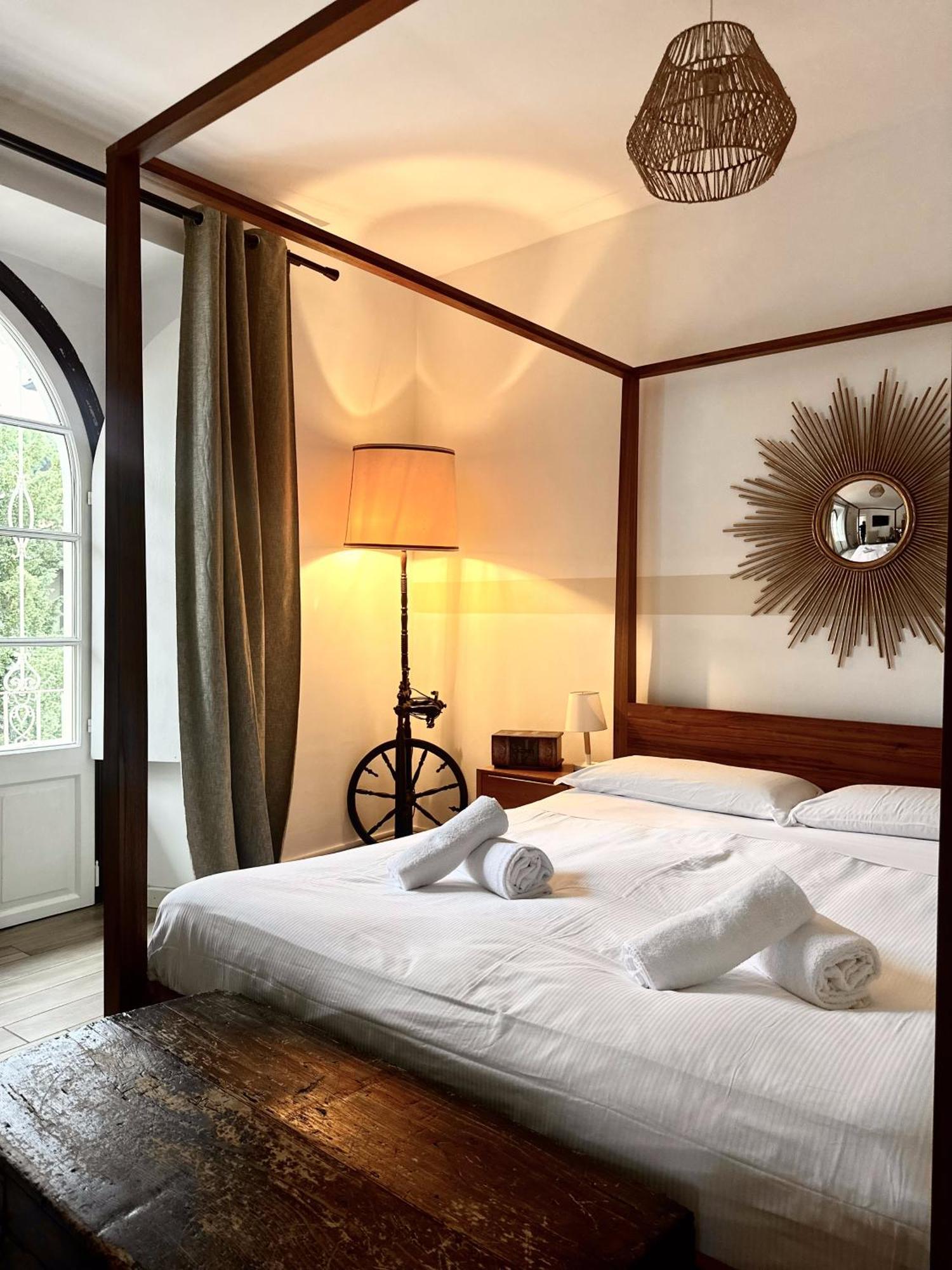 Contessa Reina Apartment Комо Екстериор снимка